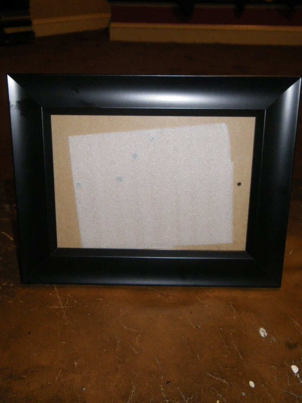 Modern Style Black Wooden Frame For 5” x 7” Photograph